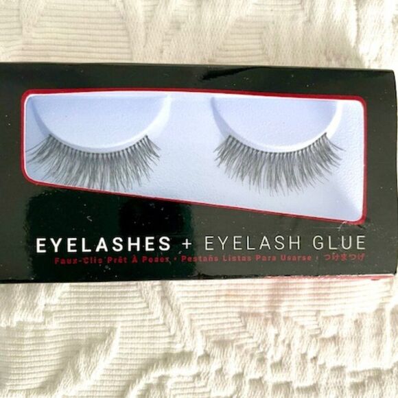 J. Cat 100% Human Hair Eyelashes and Latex Free Eyelash Glue - Picture 2 of 6